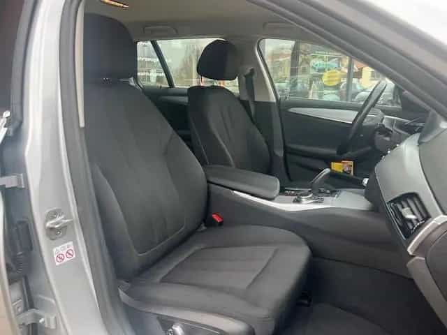 BMW 520 d Touring*LED*Kamera*AHK*Head up* El. Sitze* 08/2018-photo-16
