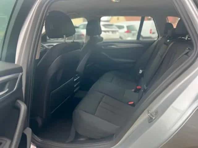 BMW 520 d Touring*LED*Kamera*AHK*Head up* El. Sitze* 08/2018-photo-19