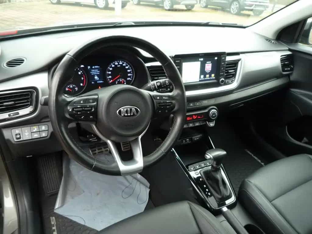 Kia Stonic Platinum Edition 11/2019-photo-10