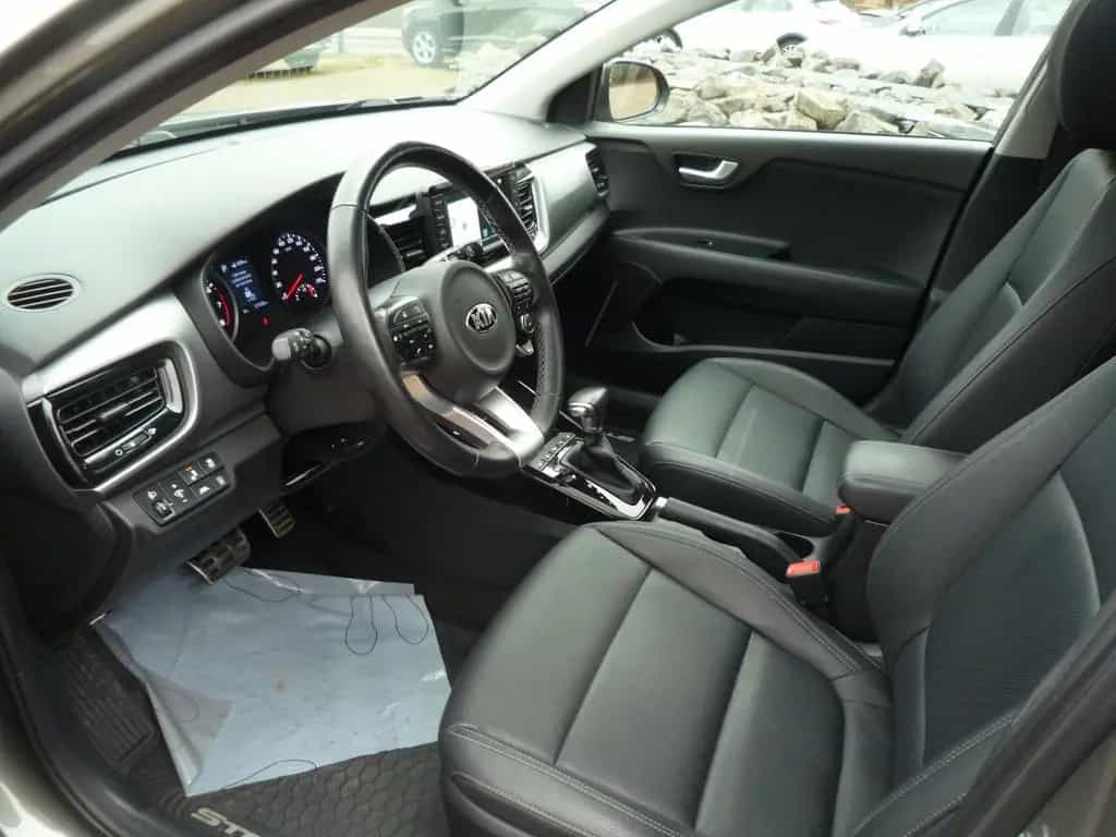 Kia Stonic Platinum Edition 11/2019-photo-9