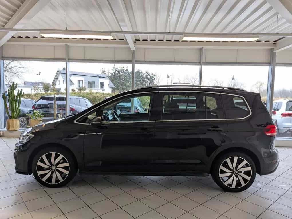 Volkswagen Touran 2.0 DSG R-Line High. Pano 7-Si IQ.Dri AHK 07/2025-photo-3