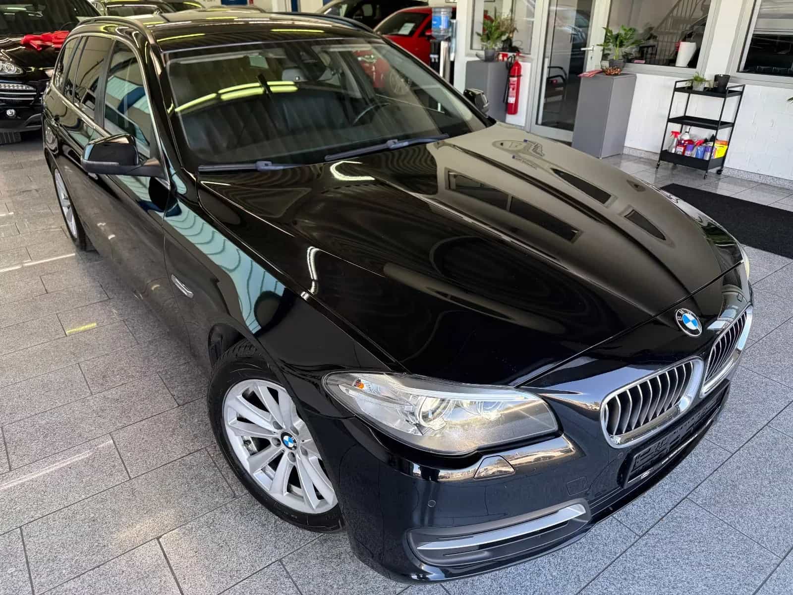 BMW 5 Series 12/2015-photo-3