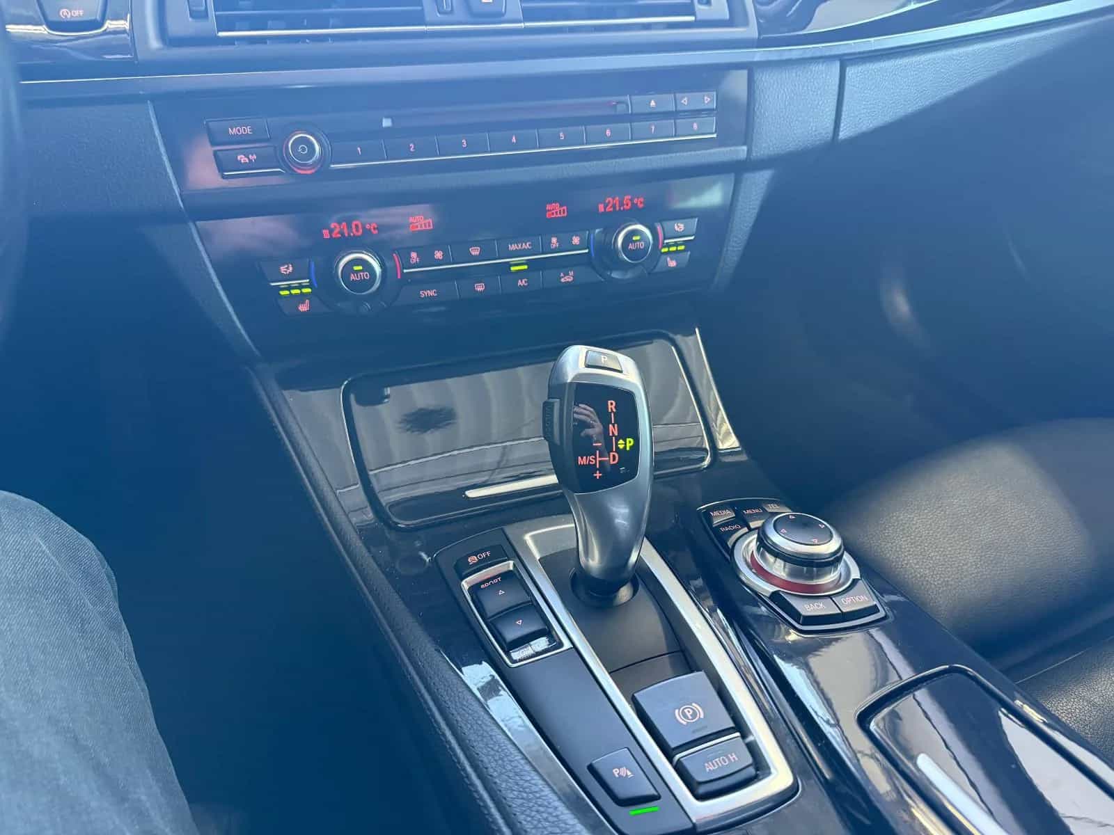 BMW 5 Series 12/2015-photo-36