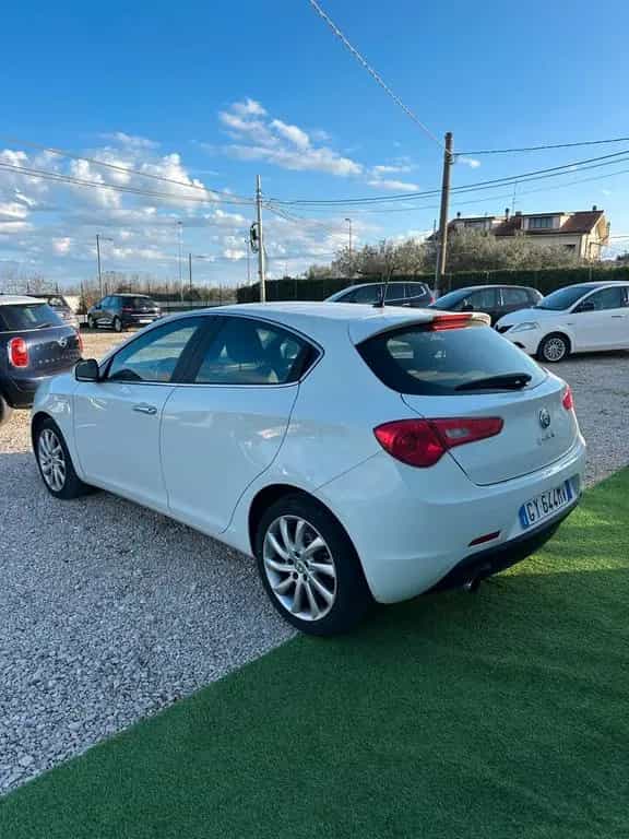 Alfa Romeo Giulietta 1.6 JTDm-2 105 CV Exclusive 02/2015-photo-0