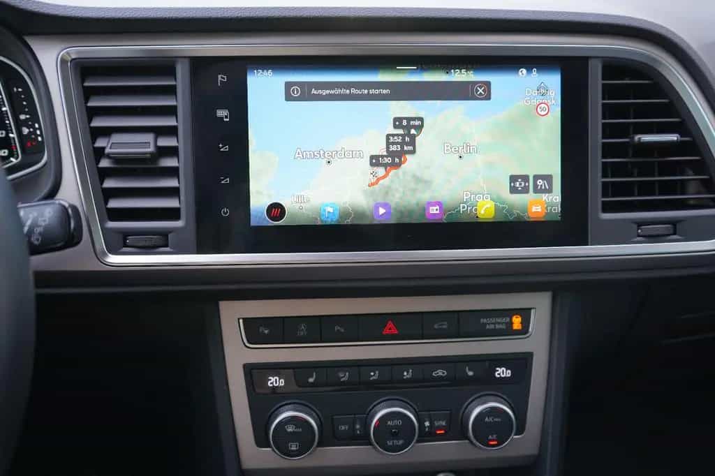 Seat Ateca 1.5 TSI Xperience DSG Navi Kessy Allwetter 11/2024-photo-17