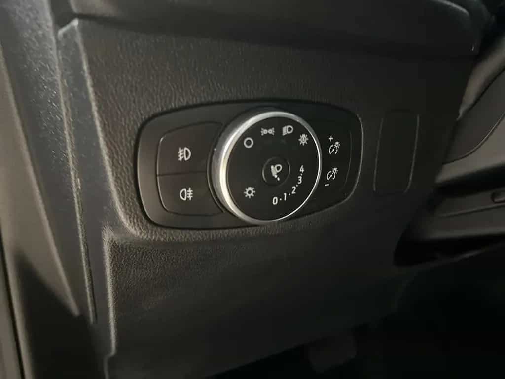 Ford Focus Turnier Cool & Connect 08/2022-photo-14