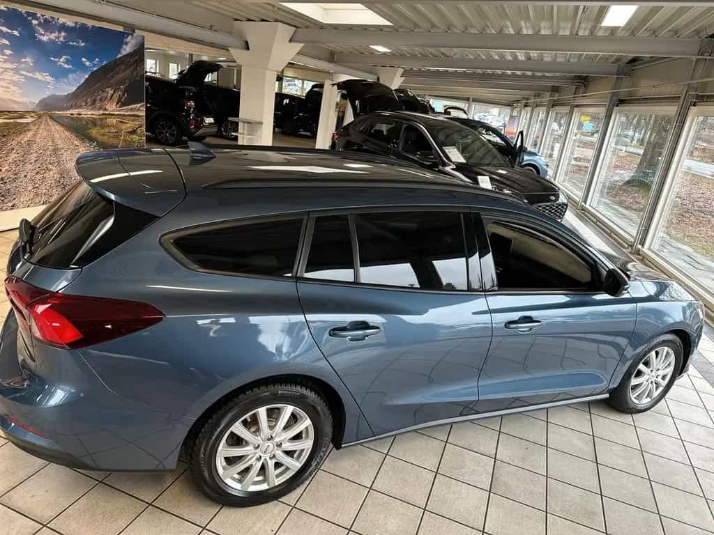 Ford Focus Turnier Cool & Connect 08/2022-photo-5