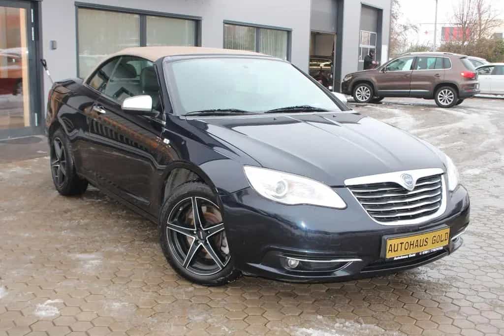 Lancia Flavia Basis/Automatik /Alu/Leder/Tüv NEU 03/2013-photo-1