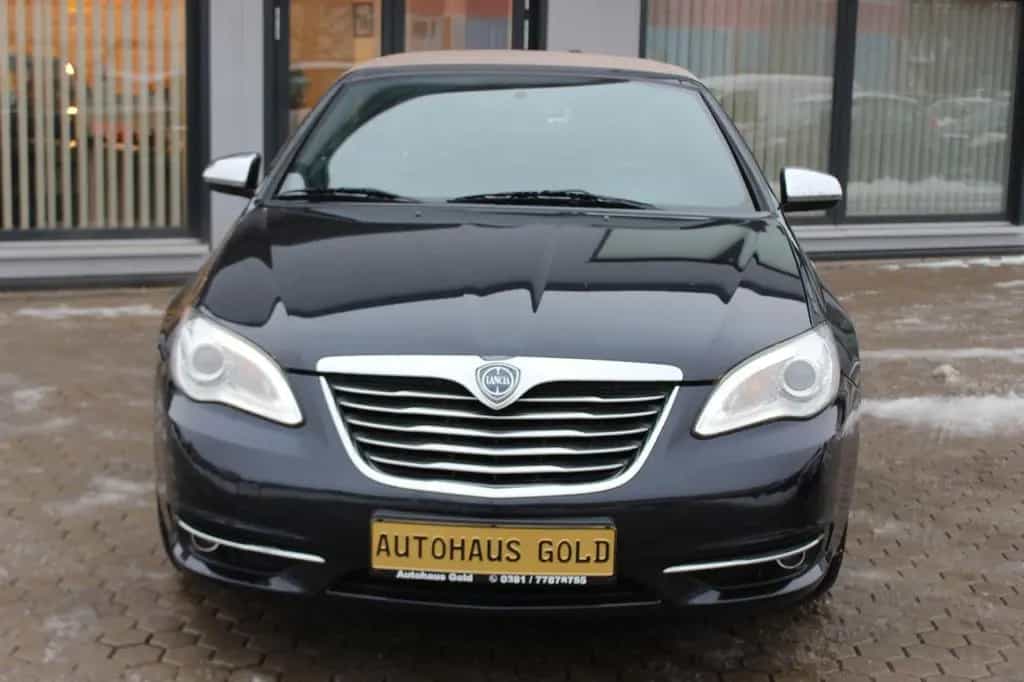 Lancia Flavia Basis/Automatik /Alu/Leder/Tüv NEU 03/2013-photo-5