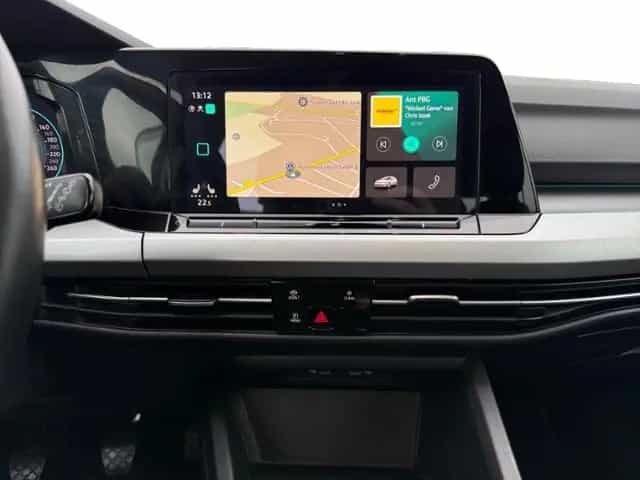 Volkswagen Golf VIII Life 1.5 TSI Navi ACC App 02/2021-photo-8