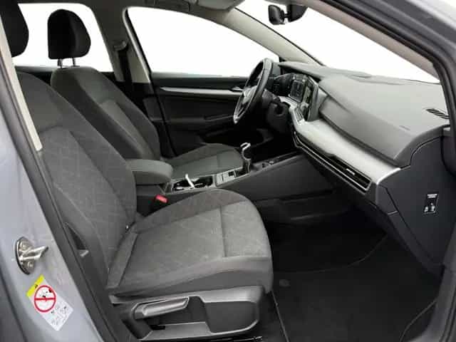 Volkswagen Golf VIII Life 1.5 TSI Navi ACC App 02/2021-photo-12