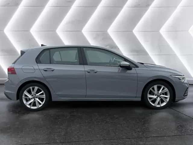 Volkswagen Golf VIII Life 1.5 TSI Navi ACC App 02/2021-photo-3
