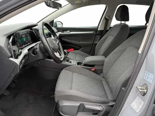 Volkswagen Golf VIII Life 1.5 TSI Navi ACC App 02/2021-photo-6