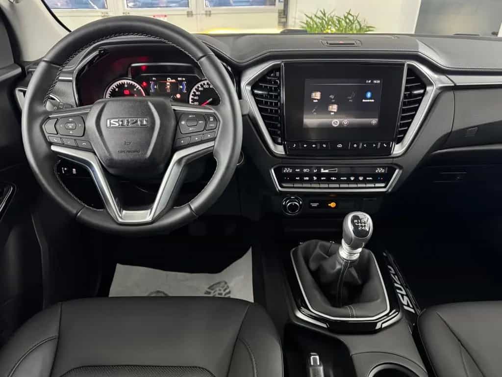 Isuzu D-Max Double Cab 4WD LSE *Schalter|KAMERA|AHK* null-photo-11