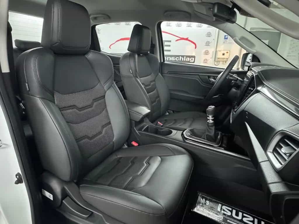 Isuzu D-Max Double Cab 4WD LSE *Schalter|KAMERA|AHK* null-photo-13
