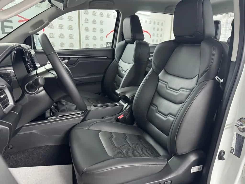 Isuzu D-Max Double Cab 4WD LSE *Schalter|KAMERA|AHK* null-photo-14