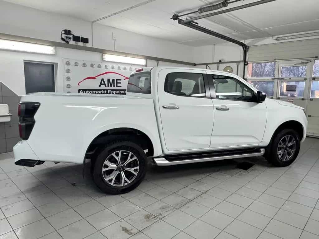 Isuzu D-Max Double Cab 4WD LSE *Schalter|KAMERA|AHK* null-photo-3