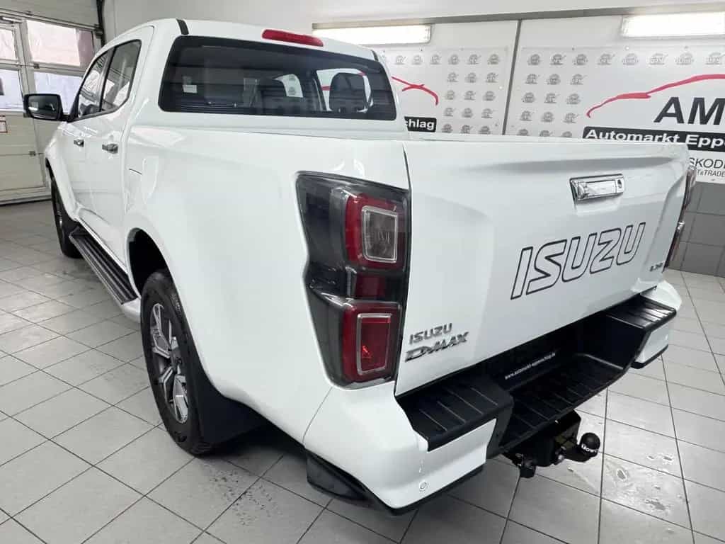 Isuzu D-Max Double Cab 4WD LSE *Schalter|KAMERA|AHK* null-photo-5
