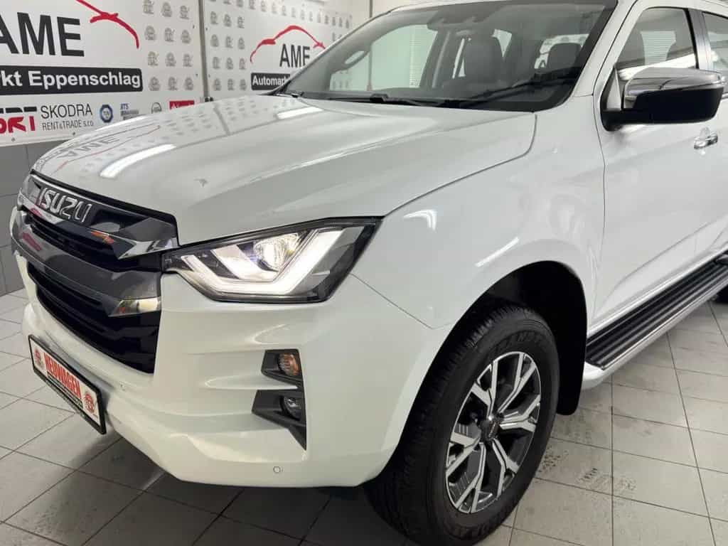 Isuzu D-Max Double Cab 4WD LSE *Schalter|KAMERA|AHK* null-photo-8