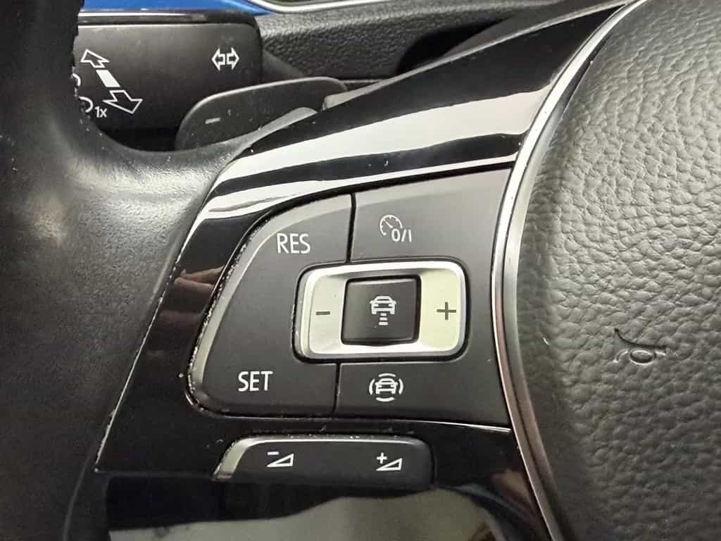 Volkswagen T-Roc Style 03/2019-photo-18
