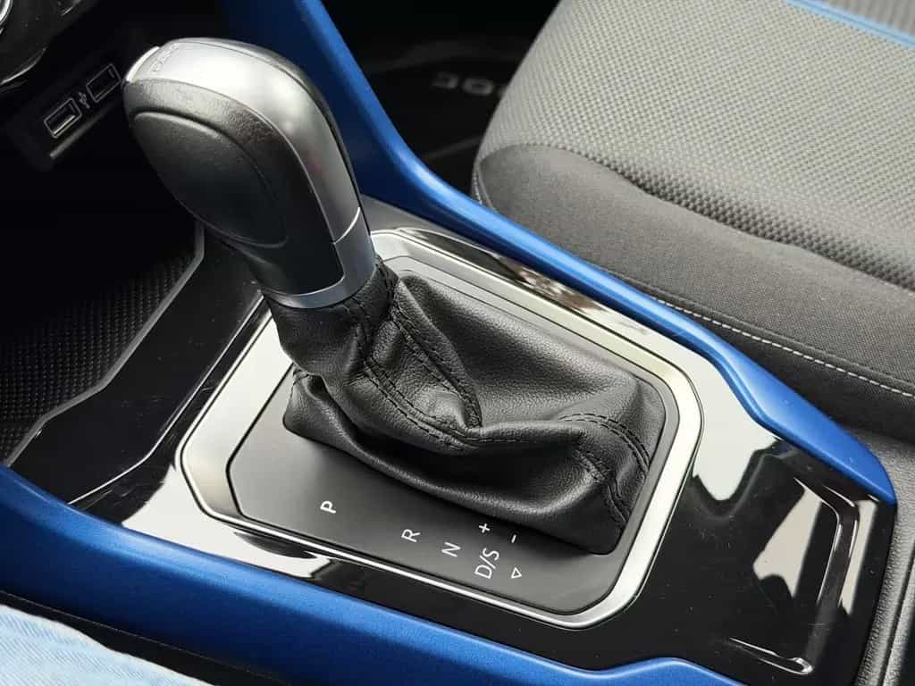 Volkswagen T-Roc Style 03/2019-photo-25