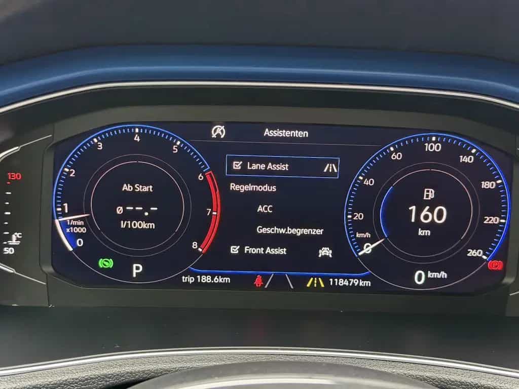 Volkswagen T-Roc Style 03/2019-photo-41