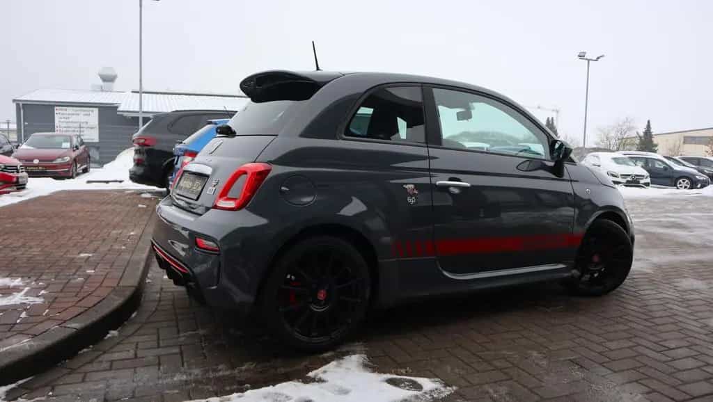 Abarth 500 695 XSR Yamaha Limited Edition 11/2017-photo-1
