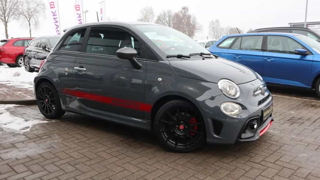Abarth 500 695 XSR Yamaha Limited Edition 11/2017-photo-2