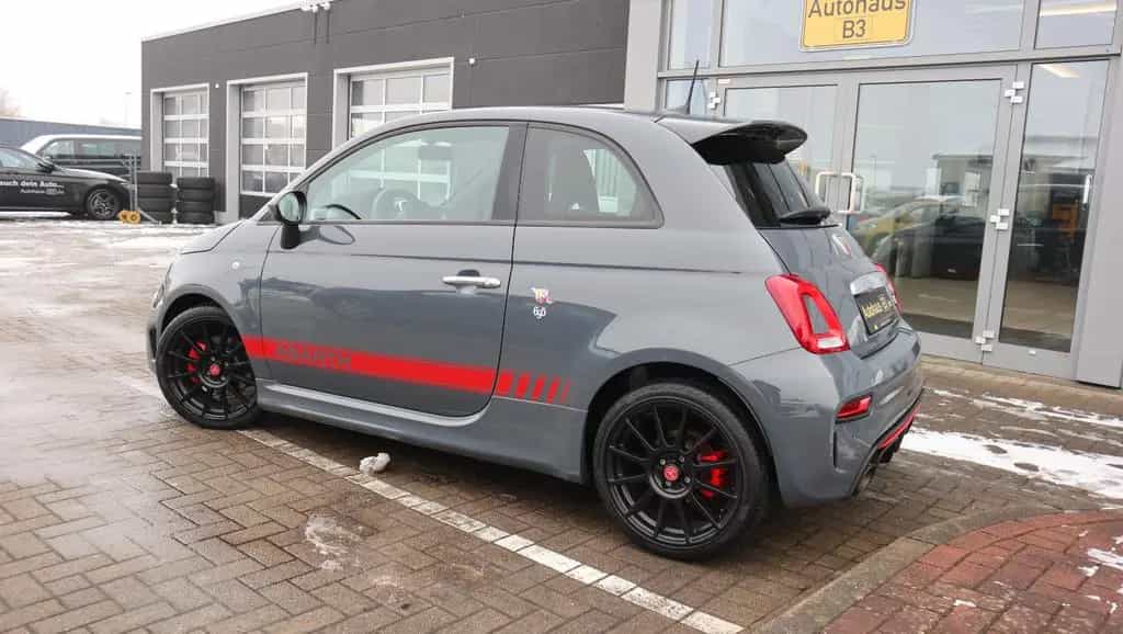 Abarth 500 695 XSR Yamaha Limited Edition 11/2017-photo-3