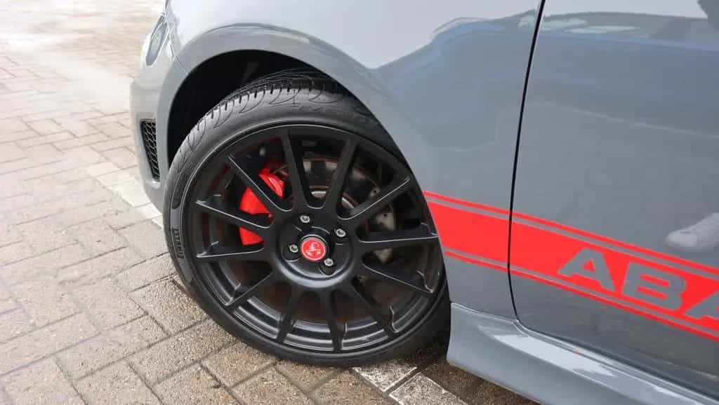 Abarth 500 695 XSR Yamaha Limited Edition 11/2017-photo-4