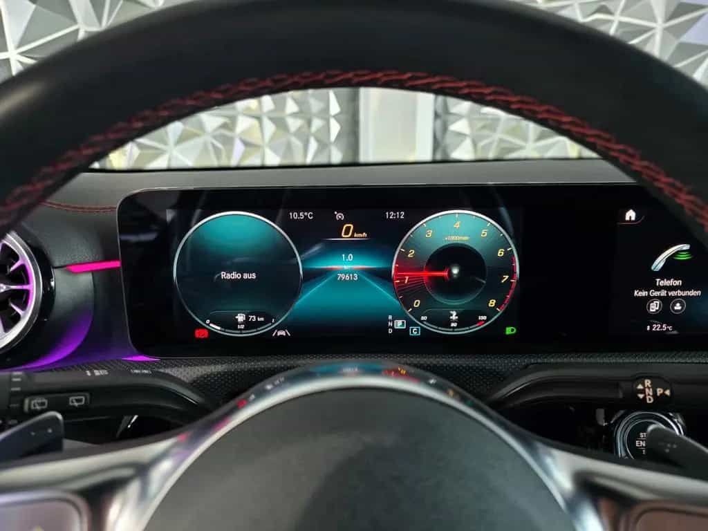 Mercedes-Benz CLA-Class 200 Shooting Brake 7G-DCT "AMG Line" Night 07/2020-photo-16