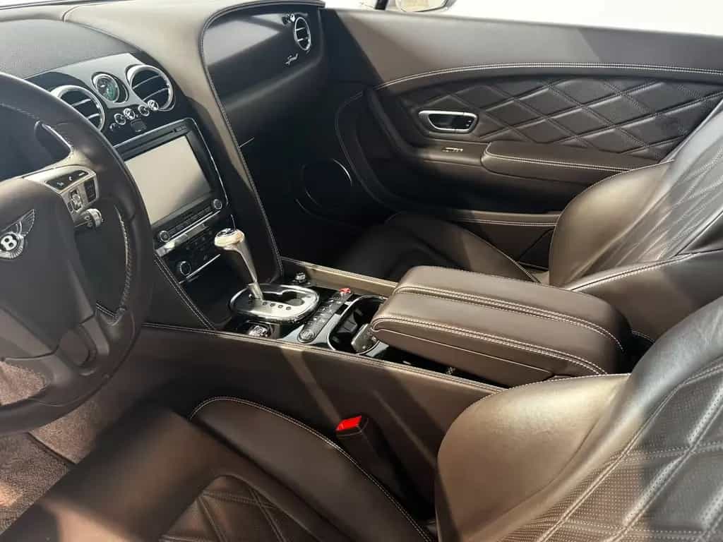 Bentley Continental GT 6.0 W12 Speed 4WD Automatik 03/2016-photo-12