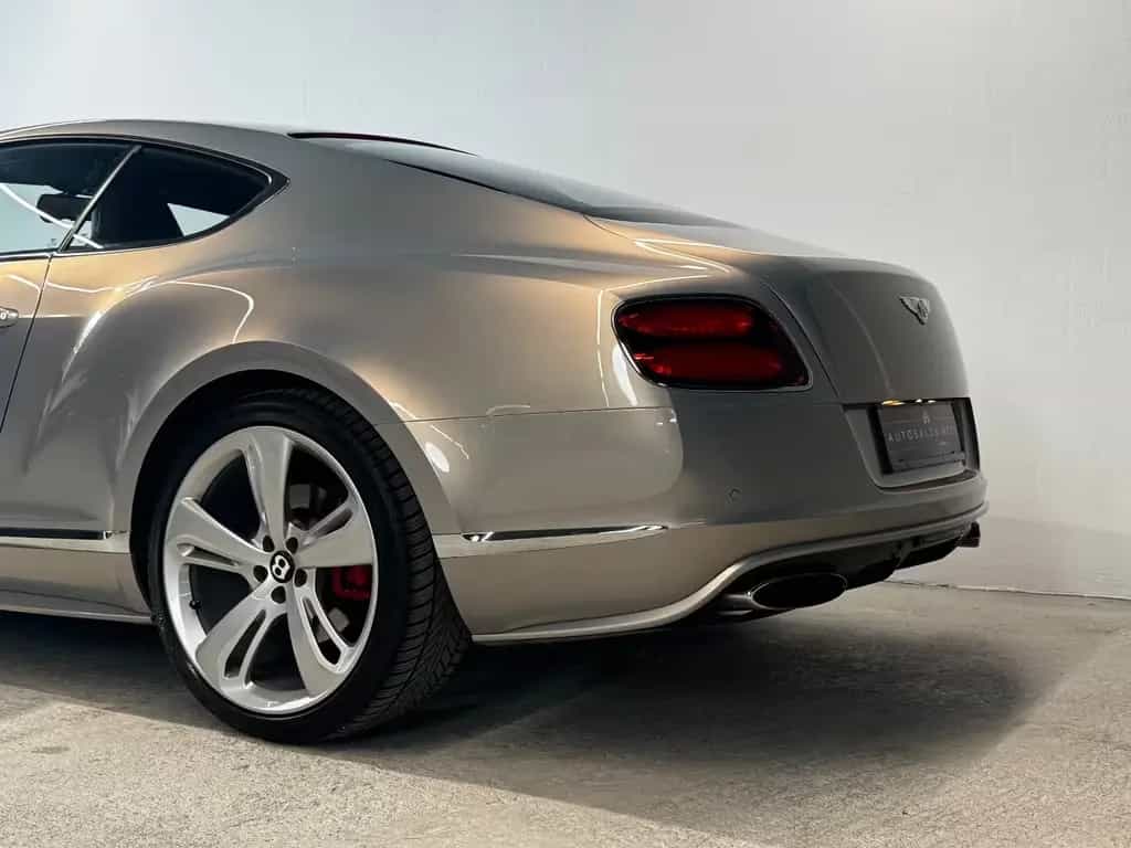 Bentley Continental GT 6.0 W12 Speed 4WD Automatik 03/2016-photo-6