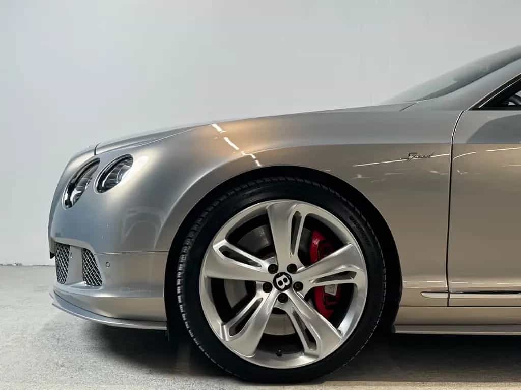 Bentley Continental GT 6.0 W12 Speed 4WD Automatik 03/2016-photo-7