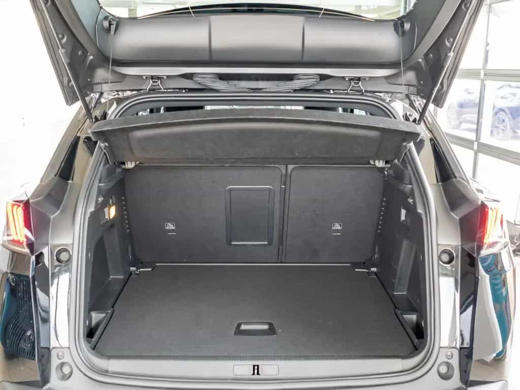 Peugeot 3008 GT Hybrid 136 e-DSC6 AHK ACC LED NAVI SHZ 02/2024-photo-23