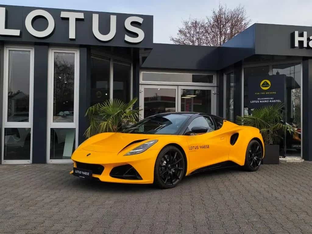 Lotus Emira V6 Automatik Hethel Yellow - by LOTUS HAES 02/2026-photo-0