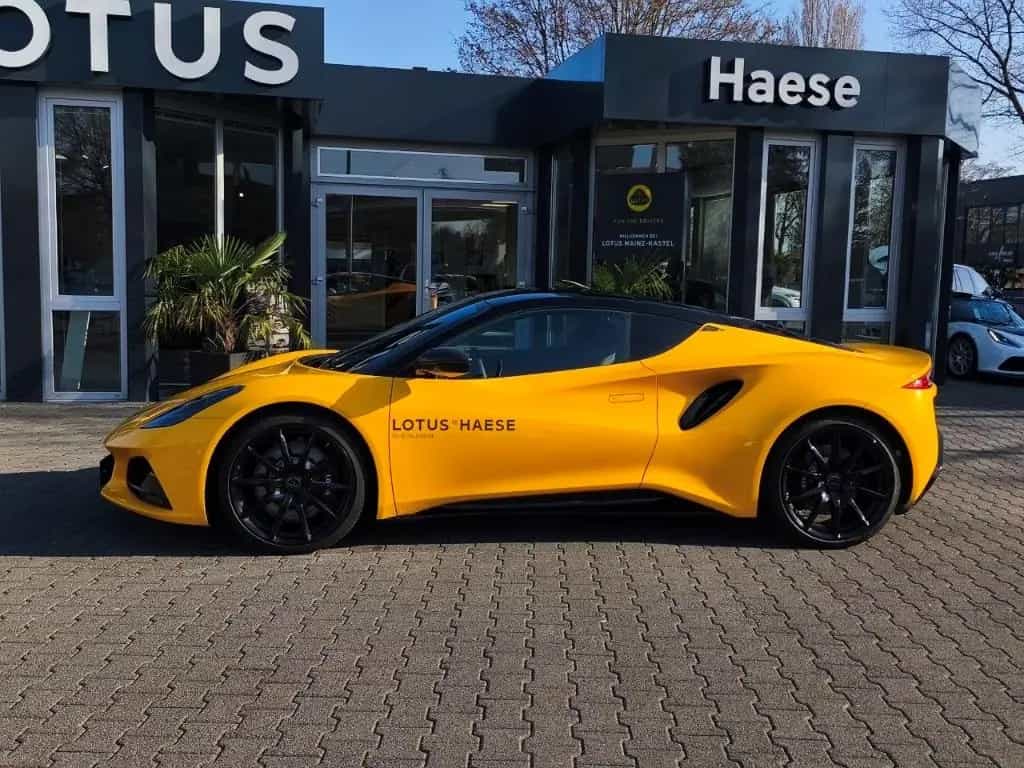 Lotus Emira V6 Automatik Hethel Yellow - by LOTUS HAES 02/2026-photo-2