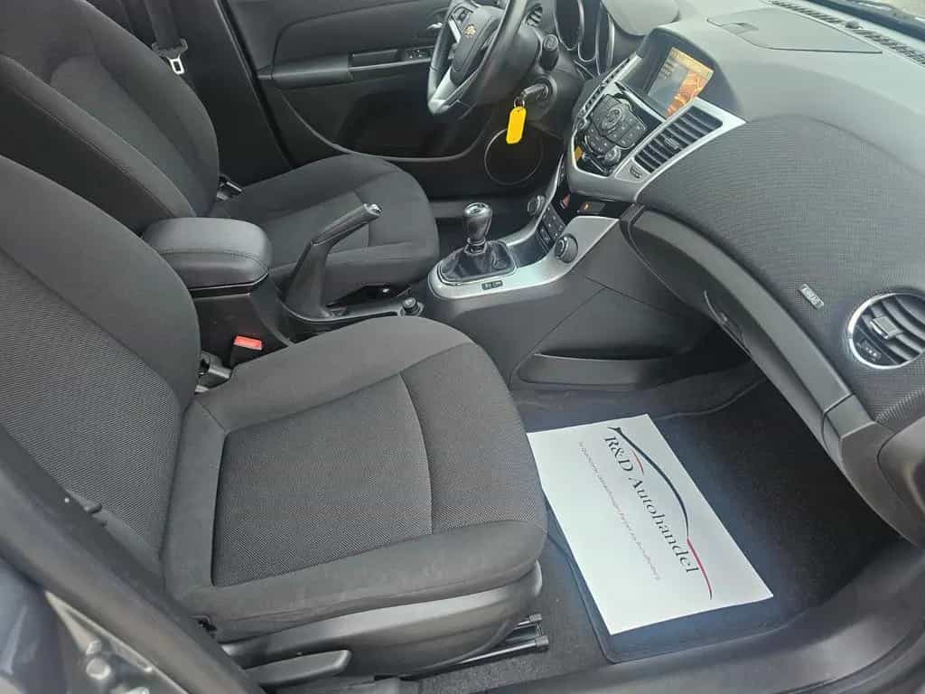 Chevrolet Cruze Station Wagon LT+ Navi RFK 11/2012-photo-8