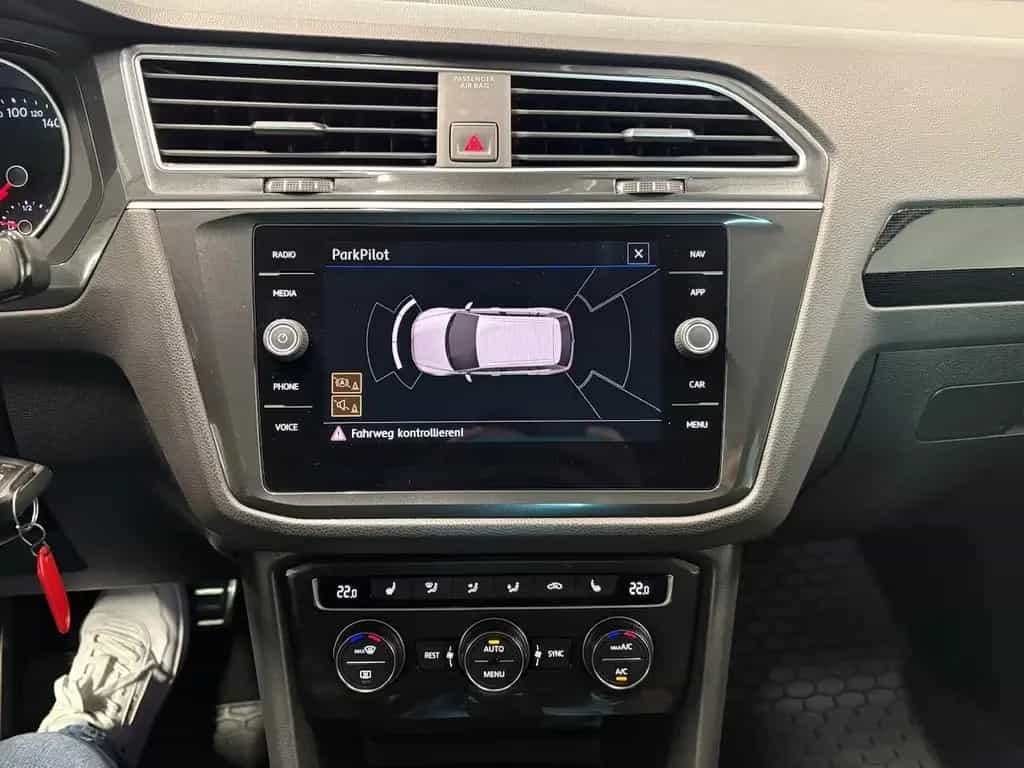 Volkswagen Tiguan Sound 1.4 TSI DSG R-LINE LED NAVI 06/2018-photo-17