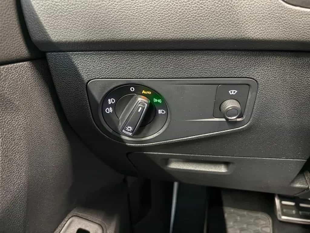 Volkswagen Tiguan Sound 1.4 TSI DSG R-LINE LED NAVI 06/2018-photo-23