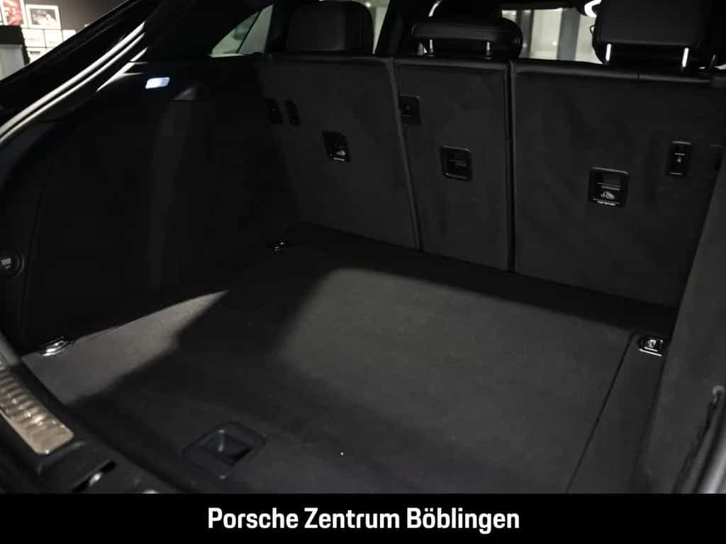 Porsche Macan GTS Standheizung Surround-View Luftfederun 01/2018-photo-15