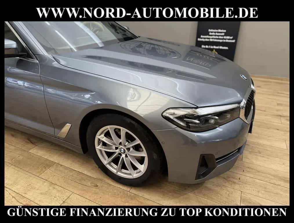 BMW 5 Series 520 d Touring *LED*AHK*ACC*ParkAss*Leder*Memory* 04/2021-photo-10