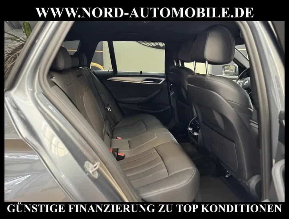 BMW 5 Series 520 d Touring *LED*AHK*ACC*ParkAss*Leder*Memory* 04/2021-photo-16