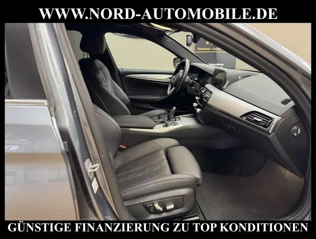 BMW 5 Series 520 d Touring *LED*AHK*ACC*ParkAss*Leder*Memory* 04/2021-photo-17