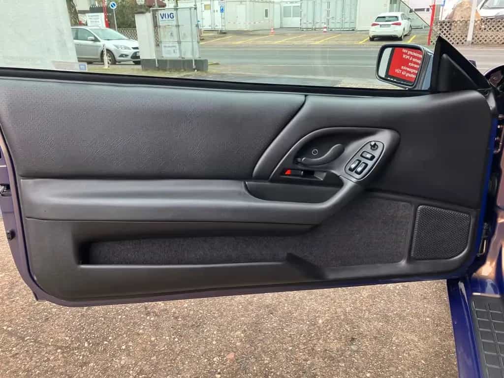 Chevrolet Camaro 3.8 Automatik Leder*1.Hd.*Sammlerzustand* 03/2002-photo-14
