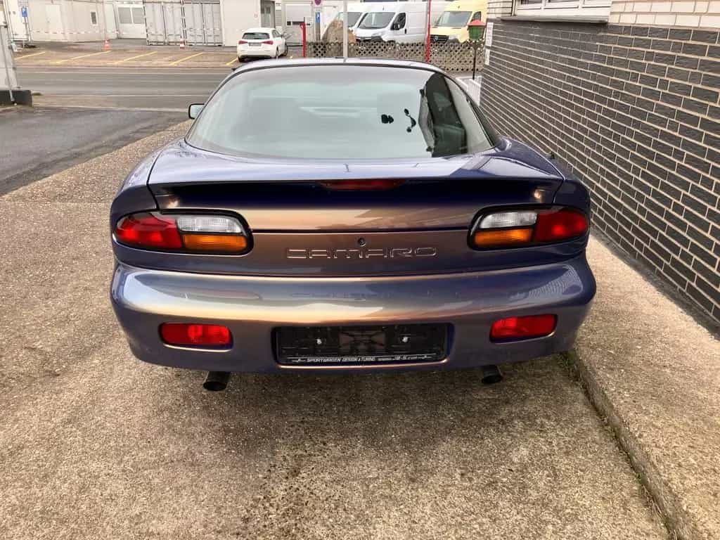 Chevrolet Camaro 3.8 Automatik Leder*1.Hd.*Sammlerzustand* 03/2002-photo-3