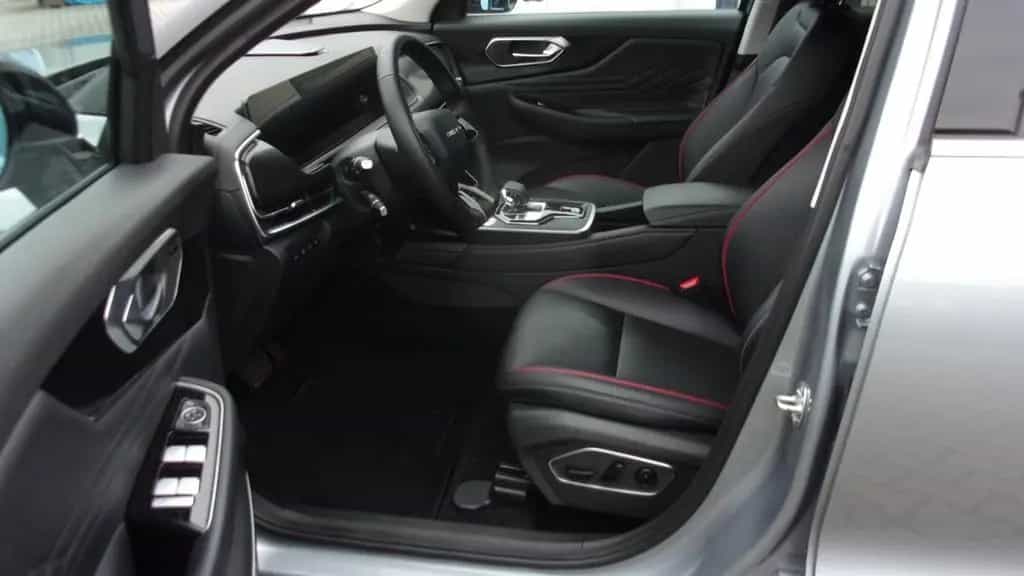 BAIC Beijing X75 04/2025-photo-12