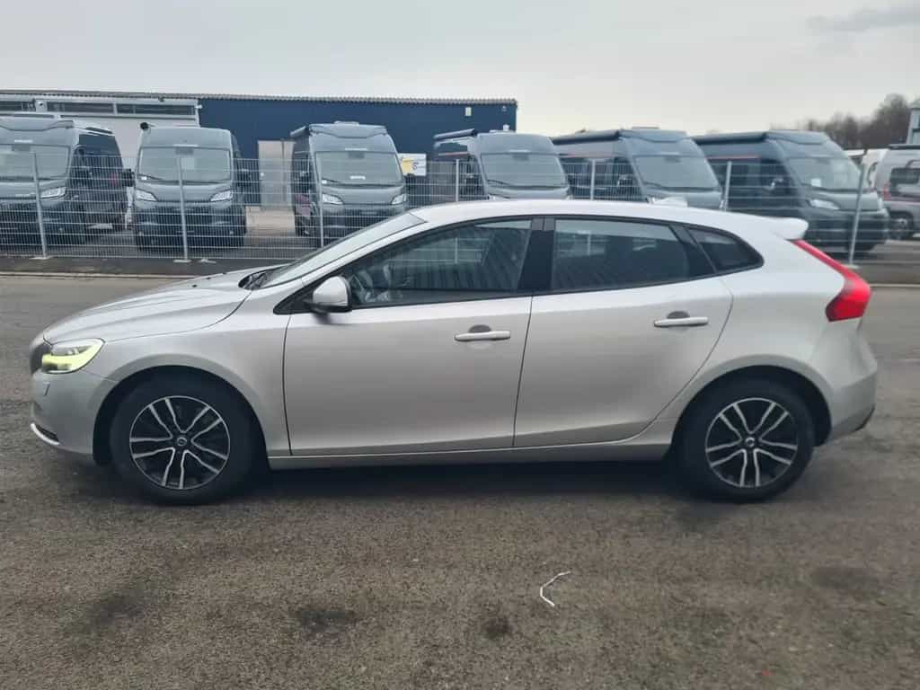 Volvo V40 Momentum, Automatik, Navi, LED, Garantie 01/2017-photo-5