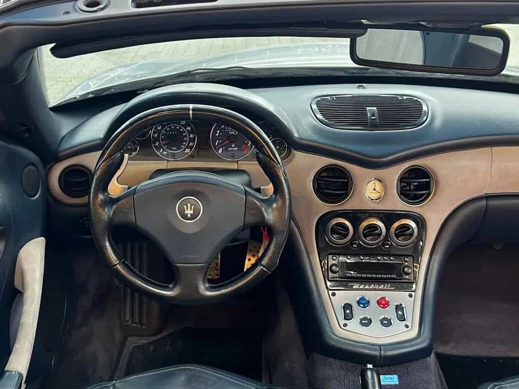 Maserati GranSport Cambiocorsa Spyder Limitiert 70/90 V8 01/2005-photo-12