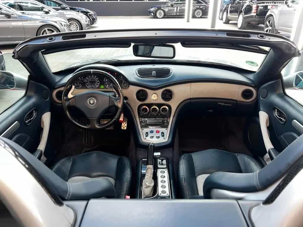 Maserati GranSport Cambiocorsa Spyder Limitiert 70/90 V8 01/2005-photo-13